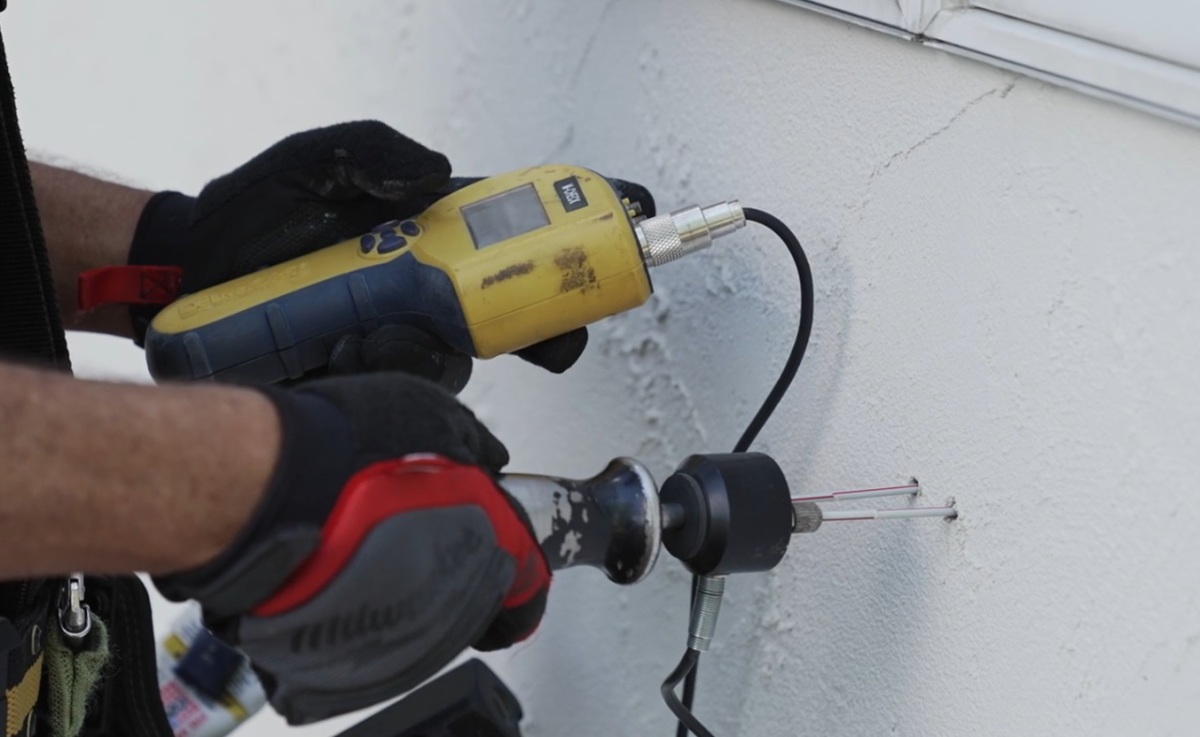 stucco moisture inspection